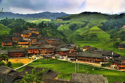 Pastoral Song of Mountains & Waters: Guangxi Escape